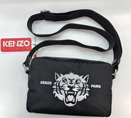 正品 全新 KENZO 黑色老虎頭斜背包 相機包 心口包 腰包 特價$1660