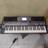 keyboard Yamaha psr 670s