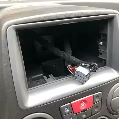T39c-7 Inch 2 Din Car Stereo Radio Fascia Audio MP5 Installation Dash Adapter Frame Panel For 2003-2