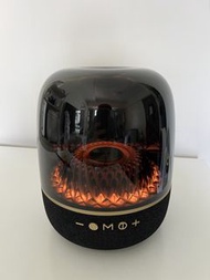 Look like Harman Kardon Aura Studio 3 藍牙喇叭