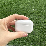 Apple AirPods Pro 充電盒