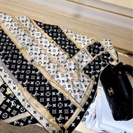 Louis Vuitton LV 經典老花 90*90 絲巾 披肩