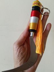 Bundora GKC1 Gantungan Kunci Celurit 17cm jumbo Etnik Madura Souvenir Oleh-Oleh Warna-Warni Keren Mu