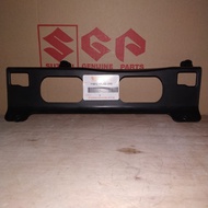 SUZUKI 71812-65J00 License Lamp Bracket Grand VitaraSUZUKI