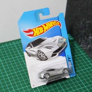 Hot WHEELS FERRARI F12 BERLINETTA (SILVER)
