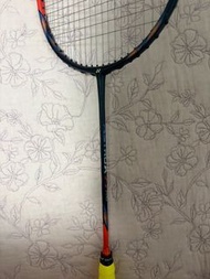 Yonex Astrox 77 專業羽毛球拍