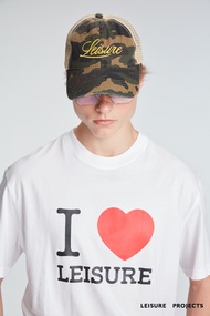 (Leisure Projects) I LOVE LEISURE TEE เสื้อเเขนสั้นทรง OVERSIZE ผ้า cotton พิมพ์ลายgraphic