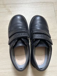 GEOX男童返學黑皮鞋31碼