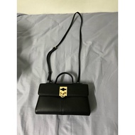 Cafune top handle sling bag