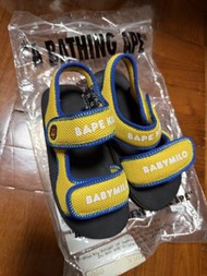 全新A BATHING APE® BAPE KIDS 兒童涼鞋