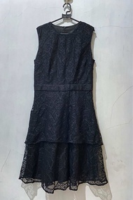 PRELOVED DRESS BRUKAT HITAM KUTUNG