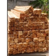 Kayu Reng Lebar 5 cm Tebal 2 cm / Kayu Sengon Merah  Panjang 15 meter & 3 meter