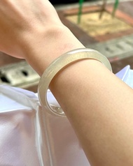 冰玻種 天然翡翠 緬甸 A玉 玉鐲 • 冰玻種杏色翡翠福鐲