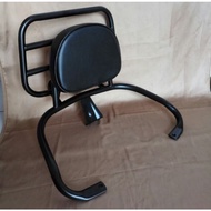 Vespa GTS 150 and GTS 300 backrack Vespa GTS accessories/.