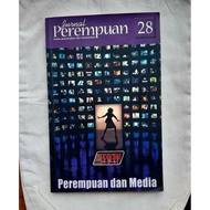 (Women's Journal) 28 WOMEN and MEDIA: Arivia Girl, et al.