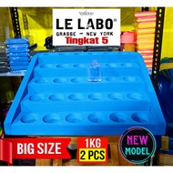 Tatakan Tingkat Ukurab Besar Botol Le Labo