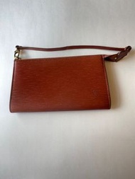 LV Epi Pochette (Vintage)