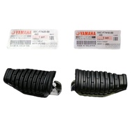 135LC V2 V3 5 SPEED FRONT FOOTREST ORIGINAL HLY YAMAHA LC135 5S LC5S PEMIJAK KAKI DEPAN 55C-F7410-00