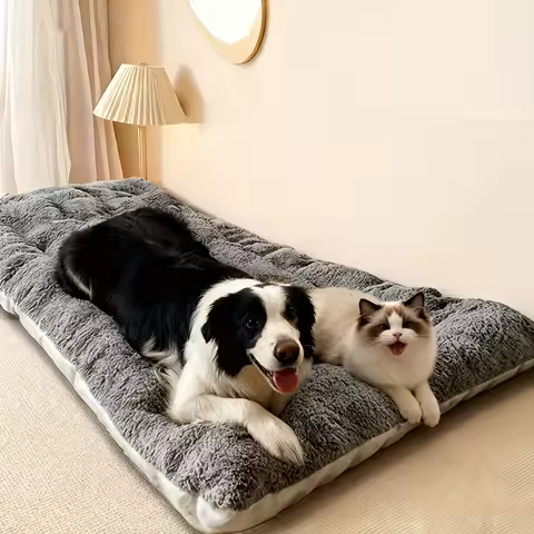 Extra Large Dog Pet Beds Plush Dog Bed Sofa Mat Thickened Super Soft Polyester Pet Mat Dog Crate Mat