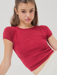 HEARTEYES - DOUBLE-LAYERED TOP - WINE | เสื้อรัดรูป เสื้อครอป ผ้านิท ไหมพรม สีแดงเข้ม