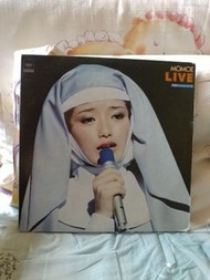山口百惠 MOMOE LIVE 黑膠唱片