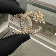 ❤️ CHANEL 胸針