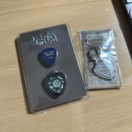 Agustd Suga Guitar Pick Dday in Seoul + Guitar Pick Case