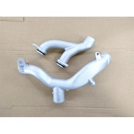 3.0L V6 5.0 V8 PETROL SC WATER OUTLET TUBE THERMOSTAT HOSE FOR DISCOVERY 4 RANGE ROVER SPORT LR09063