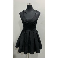 black dress fo dinner