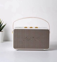 ลำโพงบลูทูธเบสแน่น JMAX M13 เสียงดี ปรับเบสแน่น พร้อมสายหิ้ว 20W ดีไซน์สวย ขนาดพกพา กระทัดรัด