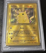 金卡皮卡丘寶可夢卡牌