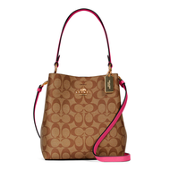กระเป๋าถือ COACH  ของแท้ มือ 1  ทรง Bucket รุ่นใหม่ หายาก สายหนังแท้ สีสวย COACH TOWN BUCKET BAG IN 