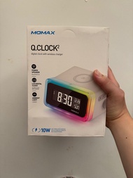 Momax Q.clock 2 Digital clock with wireless charger and Bluetooth speaker 鬧鐘無線叉電器床頭燈藍牙喇叭