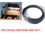 Rear Door Weatherstrip Tailgate Rubber Seal Strip For Toyota FORTUNER 2005 2006 2007  2008 2009 2010