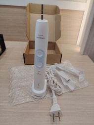 All new Philips Sonicare 電動牙刷充電線 原裝電線原廠充電器，跟2個擦頭
 handle + factory charger + 2 replacement brush hea