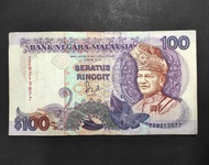 Malaysia Old Banknote RM 100 Jaafar Sign Prefix ZZ ( Circulated With Side Tear As Photos)
