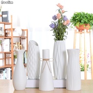 Classic Modern White Desktop Ceramic Vase Simple Floor Vase Chinese Crafts Creative Gifts Home Livin