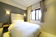 Brooks Hotel