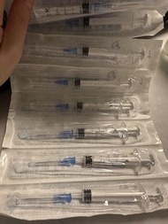 寵物餵食針筒，$30包順豐 ,面交免費 (官塘)