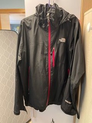 The north face Gore Tex size L