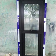 Jendela sliding aluminium buka atas bawah