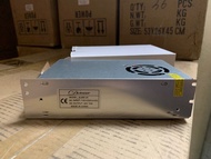 Dgroup Tổ ong co quat 24v10a đến led quang cao bao hanh 1 doi 1