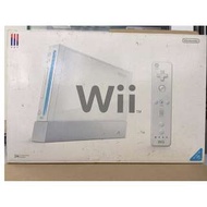 全新 Wii 機 (韓版) + 全新 Wii Fit 塑身平衡板 連 遊戲 (韓版)