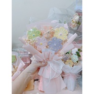 Self-drawing cookie icing flower bouquet as a gift 08/03