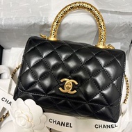 最新Chanel Coco handle mini 22A雕花金手柄