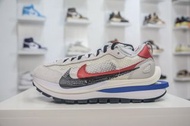 Sacai x Nike Vaporwaffle  3.0 "Royal Fuchsia"