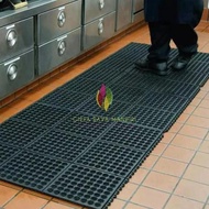NEW Anti-Slip Bathroom Rubber Mat 90 x 90 - WSM 90x90