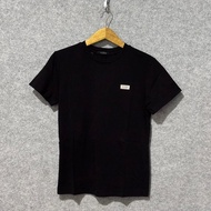 GUESS t-shirt