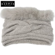 二手 Loro Piana 狐狸毛和 100% 嬰兒羊絨針織圍脖