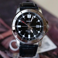Win Watch Shop Casio รุ่น MTP-VD01L-1E นาฬิกาข้อมือผู้ชายสายหนัง สีดำ หน้าปัดดำ กันน้ำ 50 เมตร - มั่